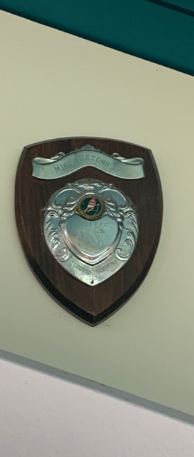 Mike Burton XV Shield 1980 item