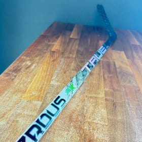 Bâton de hockey signé Mathieu Joseph Sénateurs D'Ottawa item