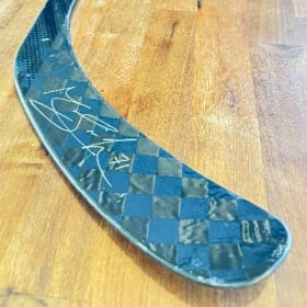 Bâton de hockey signé Mathieu Joseph Sénateurs D'Ottawa item