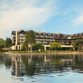 1 nuitée – Entourage sur Le lac item