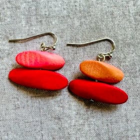 Earrings item