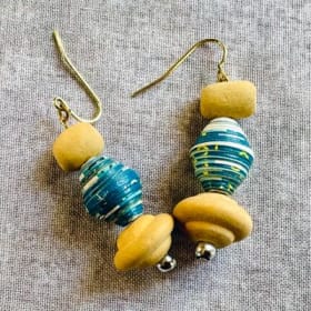 Earrings item