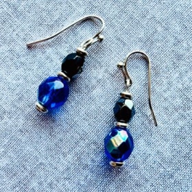 Earrings item
