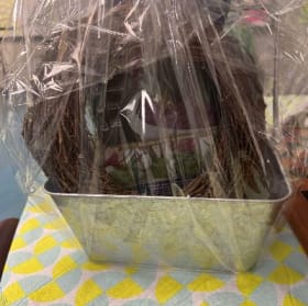 Decora Gift Basket item