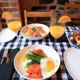 Lot #3  de cartes cadeaux d’une valeur de 400$ (Restaurants) item