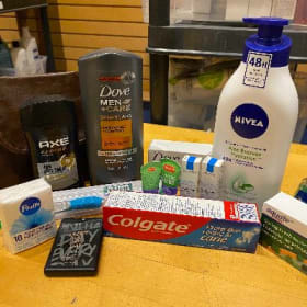 DON-Offrez une trousse de produits à un ado vulnérable item