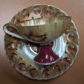 Ensemble Tasse à Thé et Soucoupe avec Motif de Fruits item