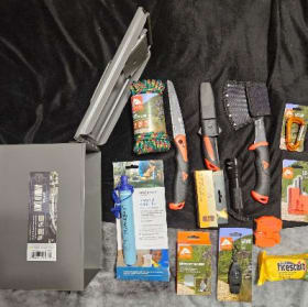 Survival Kit w/ Ammo Box item