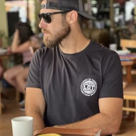 Original LOT Pocket AIM Tee item