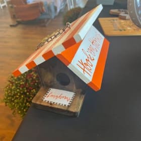 UT Birdhouse item