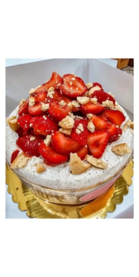 Custom 8" Cheesecake item