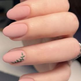 Studio Mar: Clean-Up Dry Manicure item