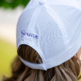 Casquette blanche item