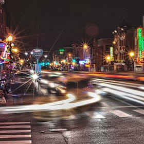 Country Music Awards (300-level) for 2 item