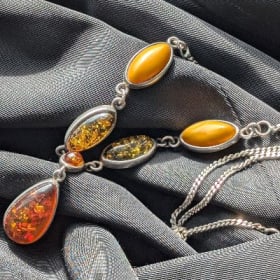 Collier Élégant avec Pierres Ambrées item