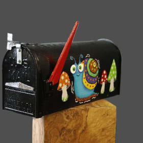 Custom painted mail box item
