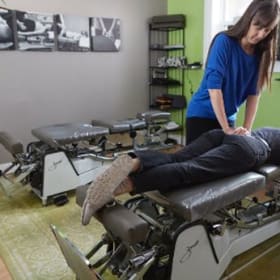 Oaktree Medical Acupuncture or Chiropractor Session item