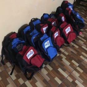 Fournitures scolaires item