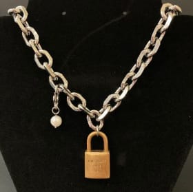 Pearl + LV lock charm necklace item