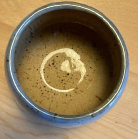 Tasse sans anse ou petit bol item