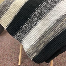 Handknit Throw Blanket "Stripes" item
