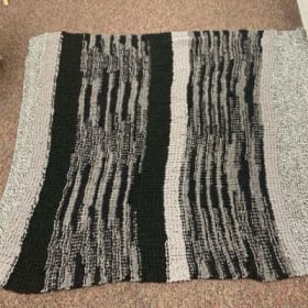 Handknit Blanket "Summer Throw" item