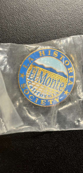 "La Historia Society" Pin item
