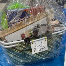 Grade Baskets - 2nd Grade - Family Picnic item