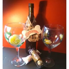 Floral Wine Escape Set item