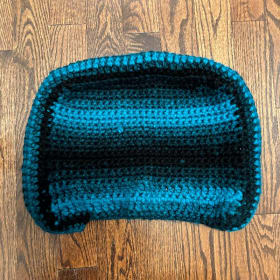 Rectangle Knitted Small Dog Bed (Blue & Black) item