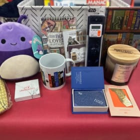 Book Lover's Delight item