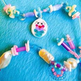 COLAR LARGATA SEREIA RAINHA DO MARGARTA item