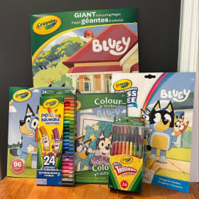 Crayola Ultimate Bluey Colouring Bundle item