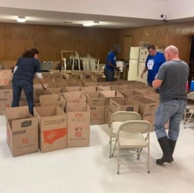 Family of 9 Christmas Meal Box item