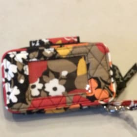 135. Vera Bradley Wristlet item
