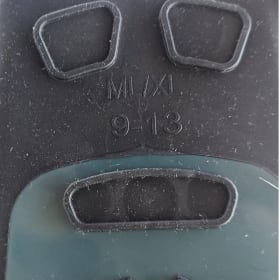 🌊 Adjustable Diving Fins (Size 9-13) – Estimated Value: $50 item