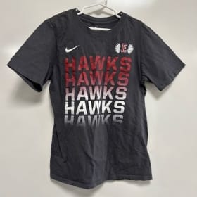 Black hawks t-shirt - Size Youth Medium item