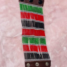 Beaded Kenyan Cuff with snap opening item