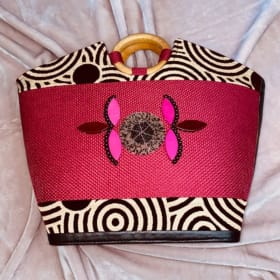 Traditional Handbag, woven, Kenya item