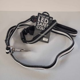 Light up collar and leash set-small item
