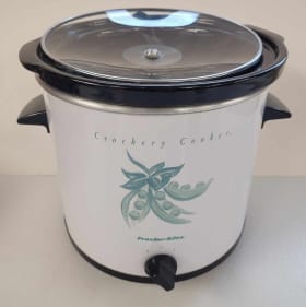 Cockpot medium size item
