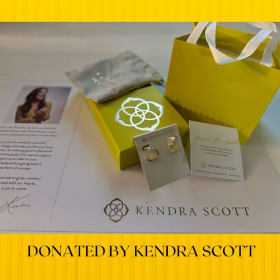 Kendra Scott Livy Huggie Earrings item