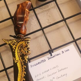 Kris Lurus Naga item