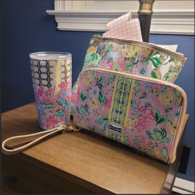Lilly Pulitzer gift set item