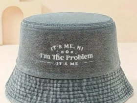 Bucket hats item