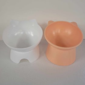 Raised cat bowl set - 3.5in tall item