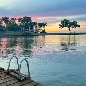 4 Nights at Smith Isle Lakehouse item