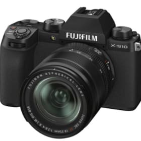 Fujifilm X-S10 (refurbished) item