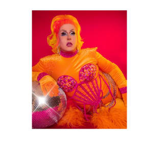 Un atelier d’initiation au maquillage de drag item