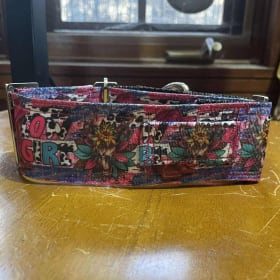 Martingale cowgirl item